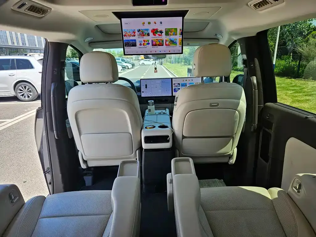 Li Auto MEGA 2024 из CN, фото 8