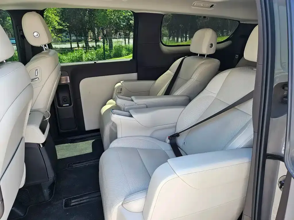Li Auto MEGA 2024 из CN, фото 3