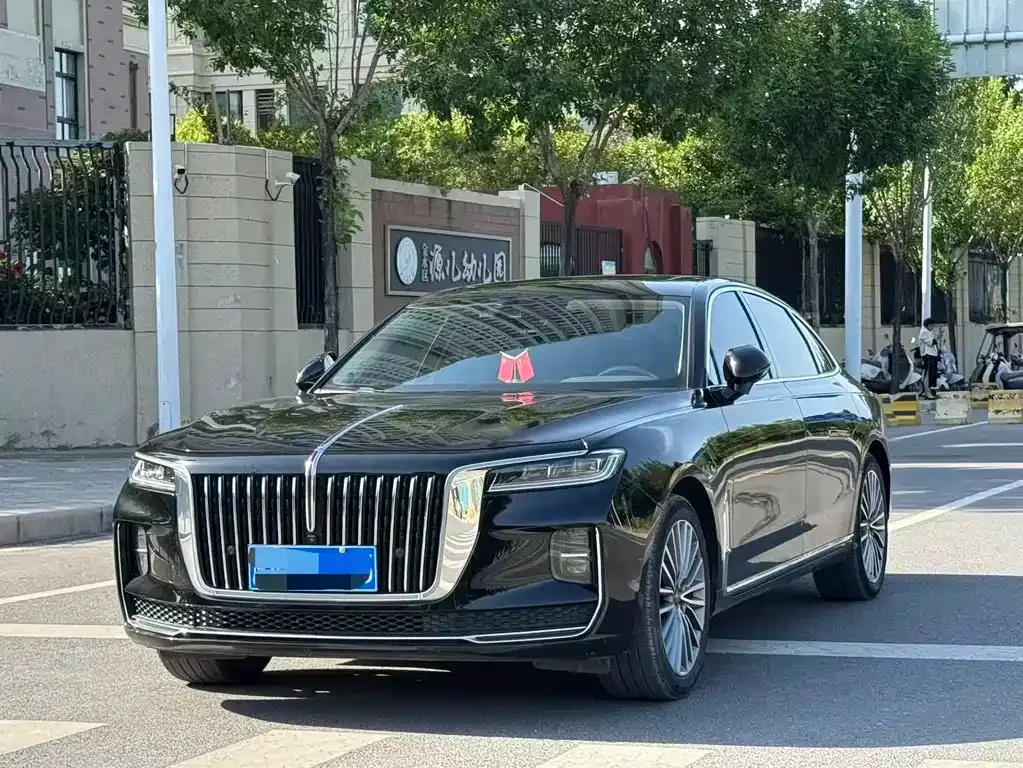 Hongqi H9 — фото 1