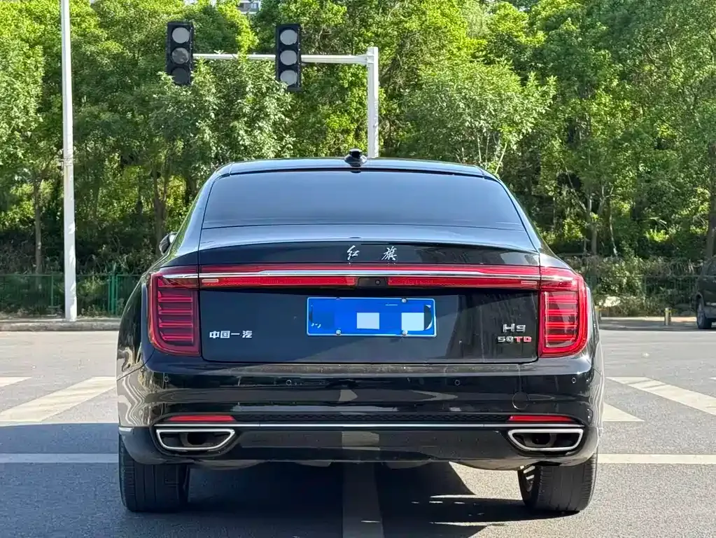 Hongqi H9 — фото 6