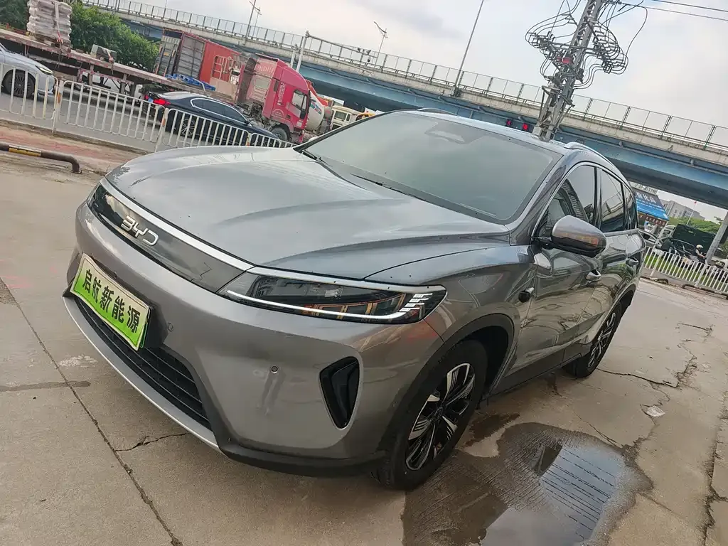BYD Seal 05 DM-i — фото 1