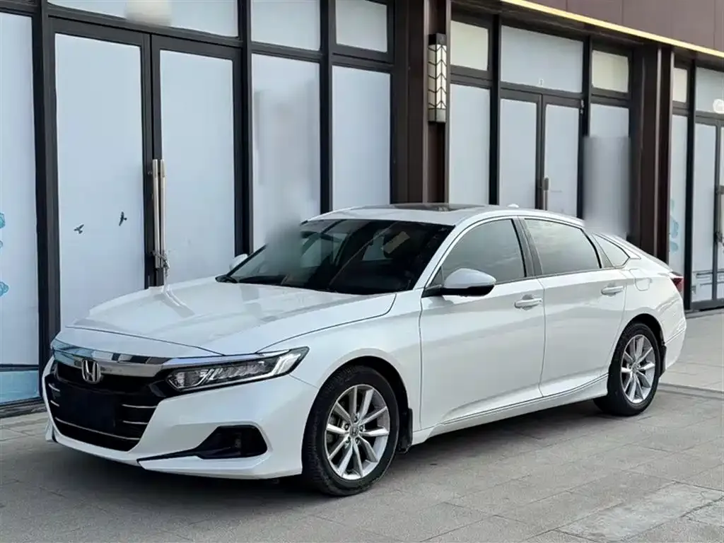 Honda Accord — фото 10