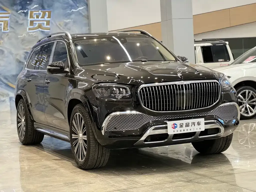 Mercedes-Benz GLS — фото 6