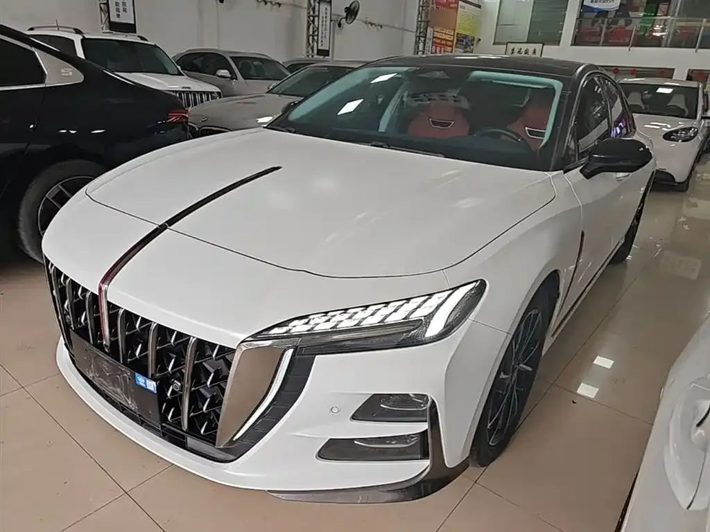 Hongqi H6