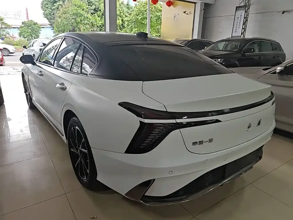 Hongqi H6 2024 из CN, фото 3