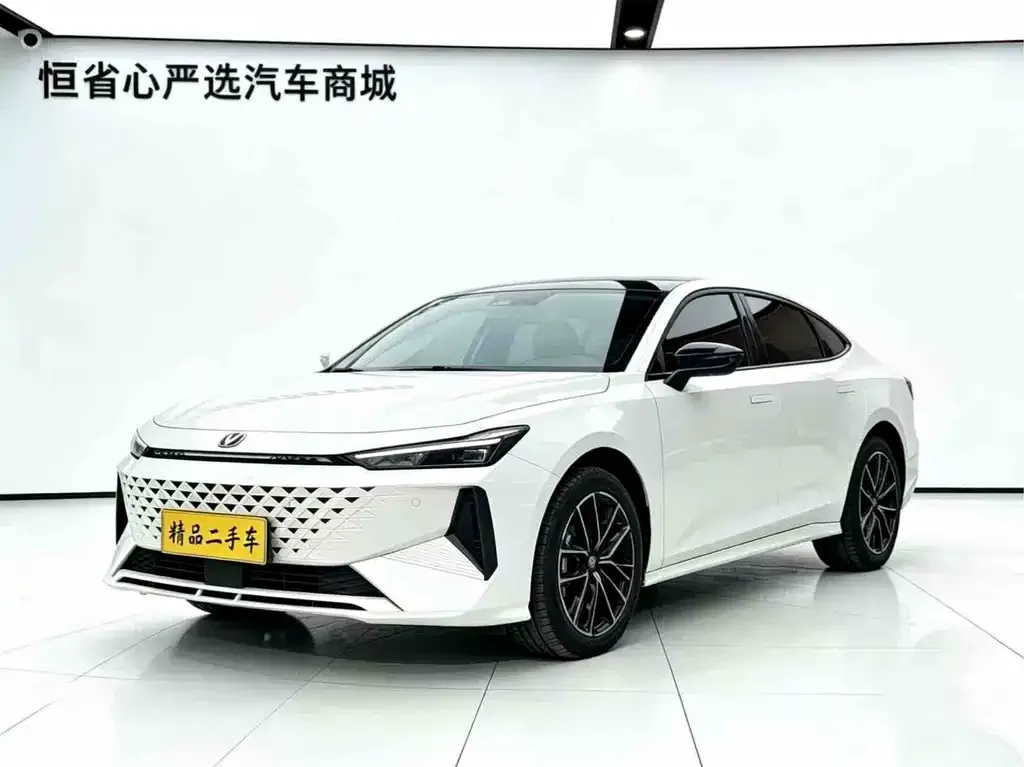 Changan UNI-V iDD