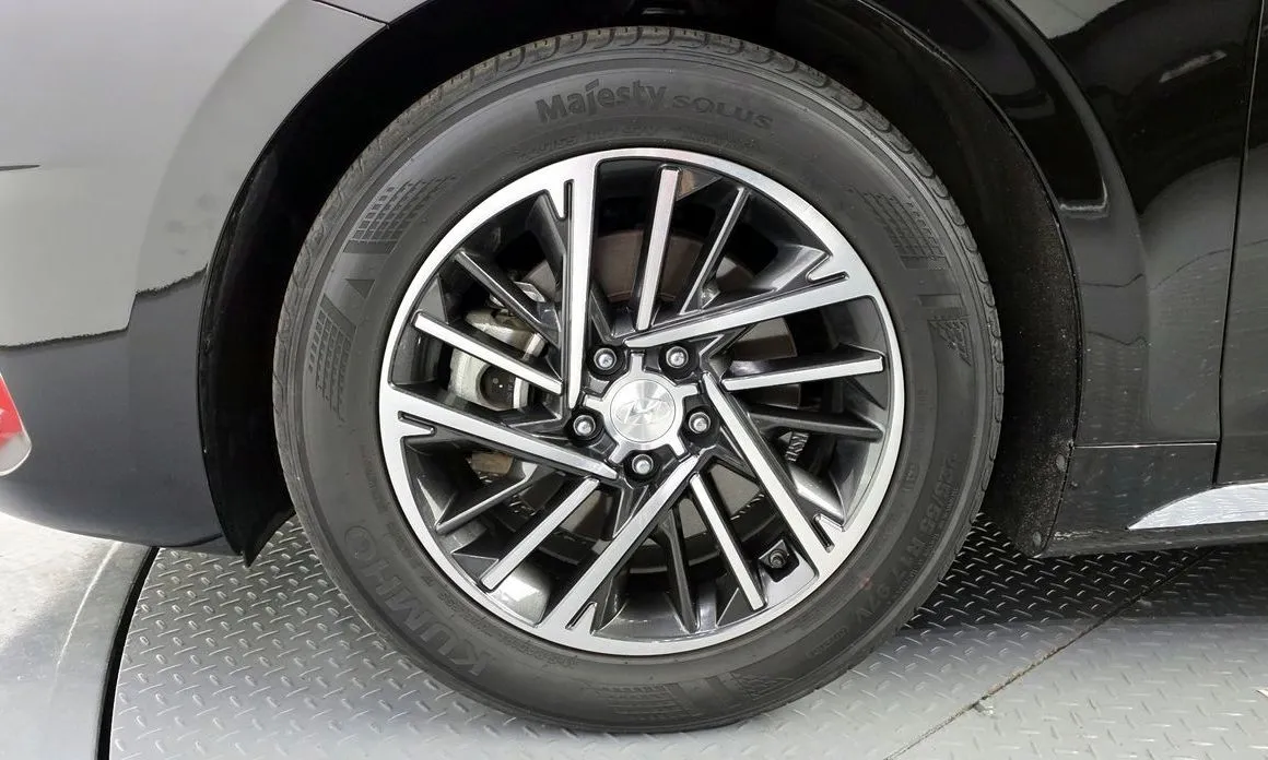 Hyundai Grandeur 2021 из KR, фото 9