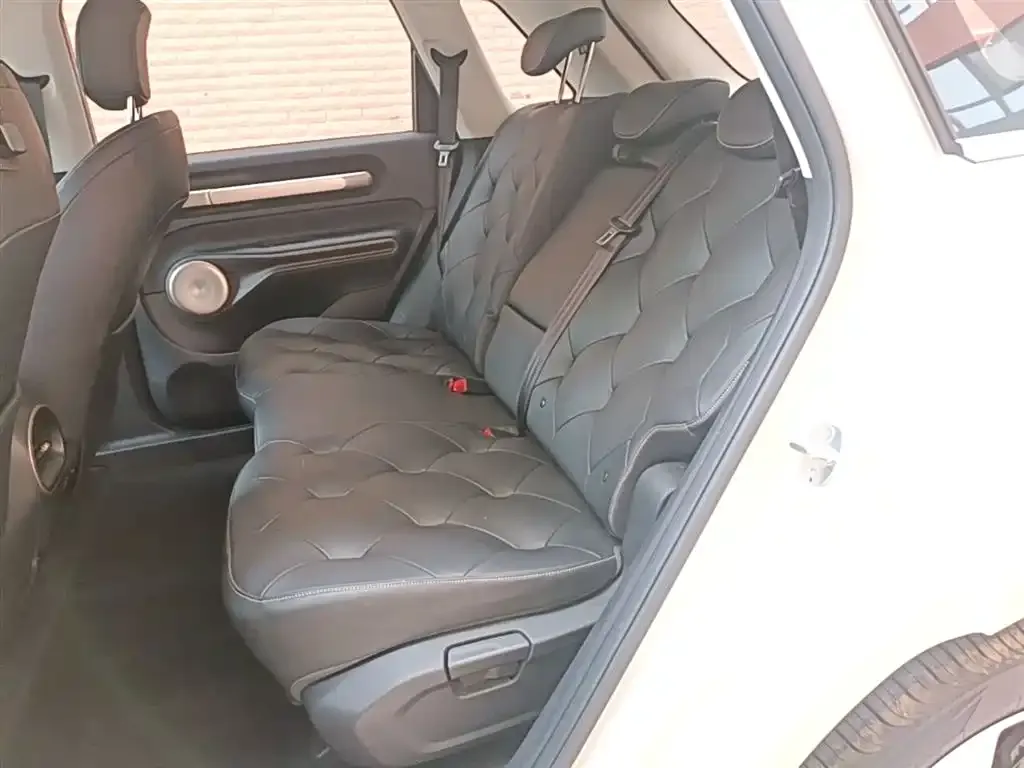 Baojun Yunduo — фото 2