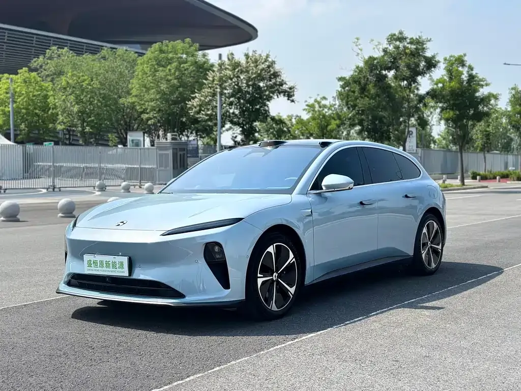 NIO ET5T — фото 1