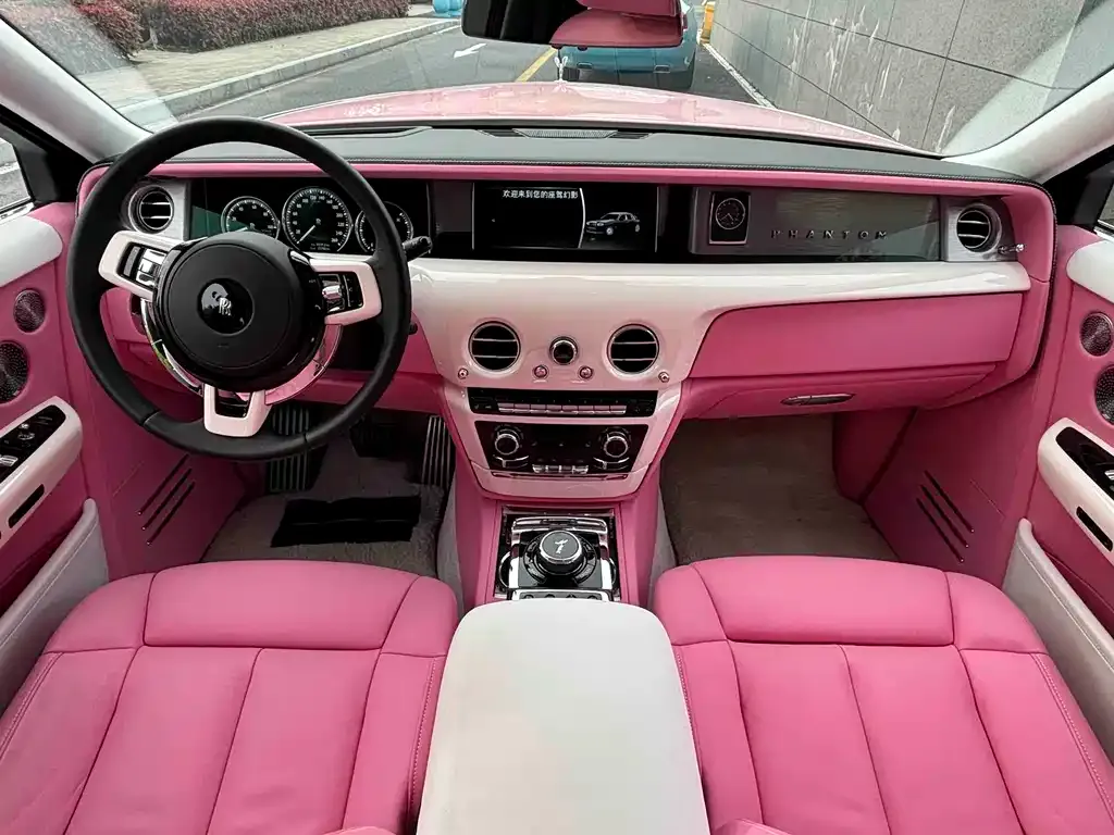 Rolls-Royce Phantom 2022 из CN, фото 4