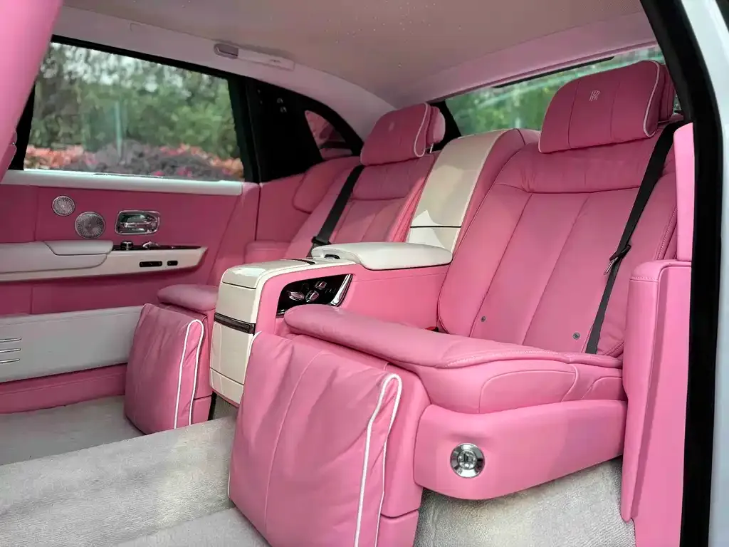 Rolls-Royce Phantom 2022 из CN, фото 6