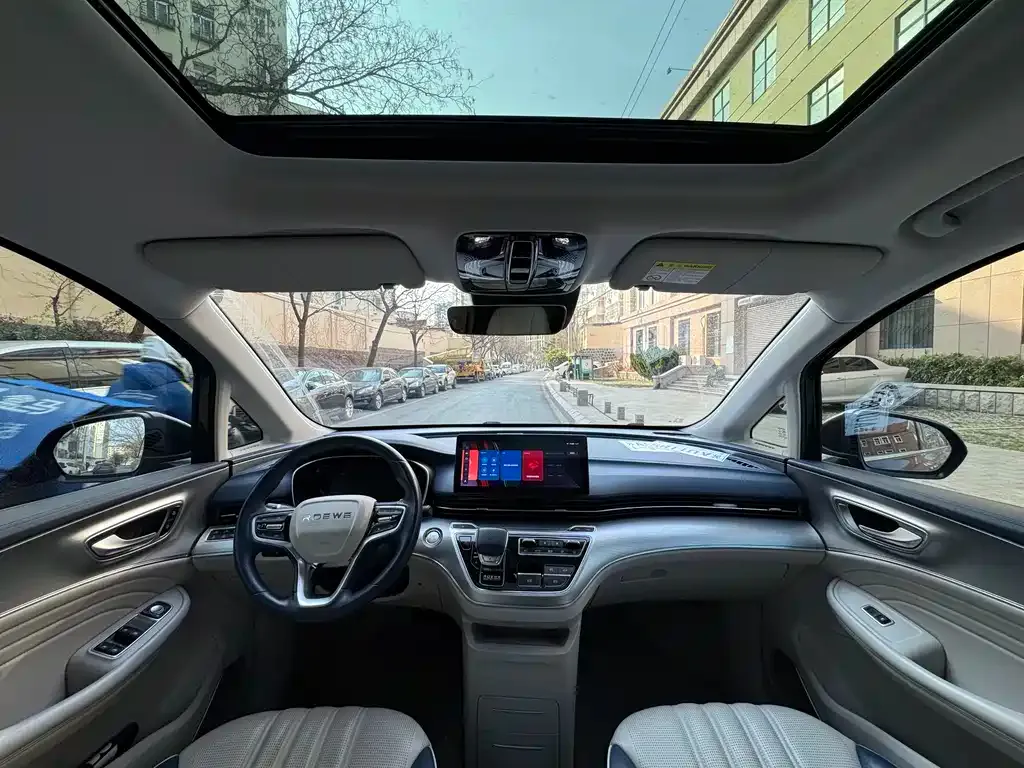 Roewe iMAX8 — фото 7