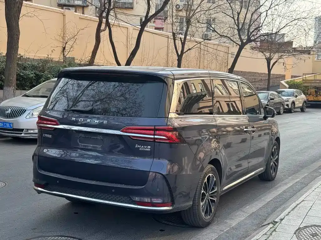 Roewe iMAX8 — фото 6
