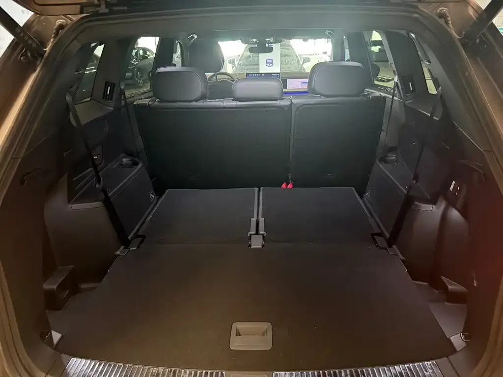 Volkswagen Teramont X 2025 из CN, фото 2