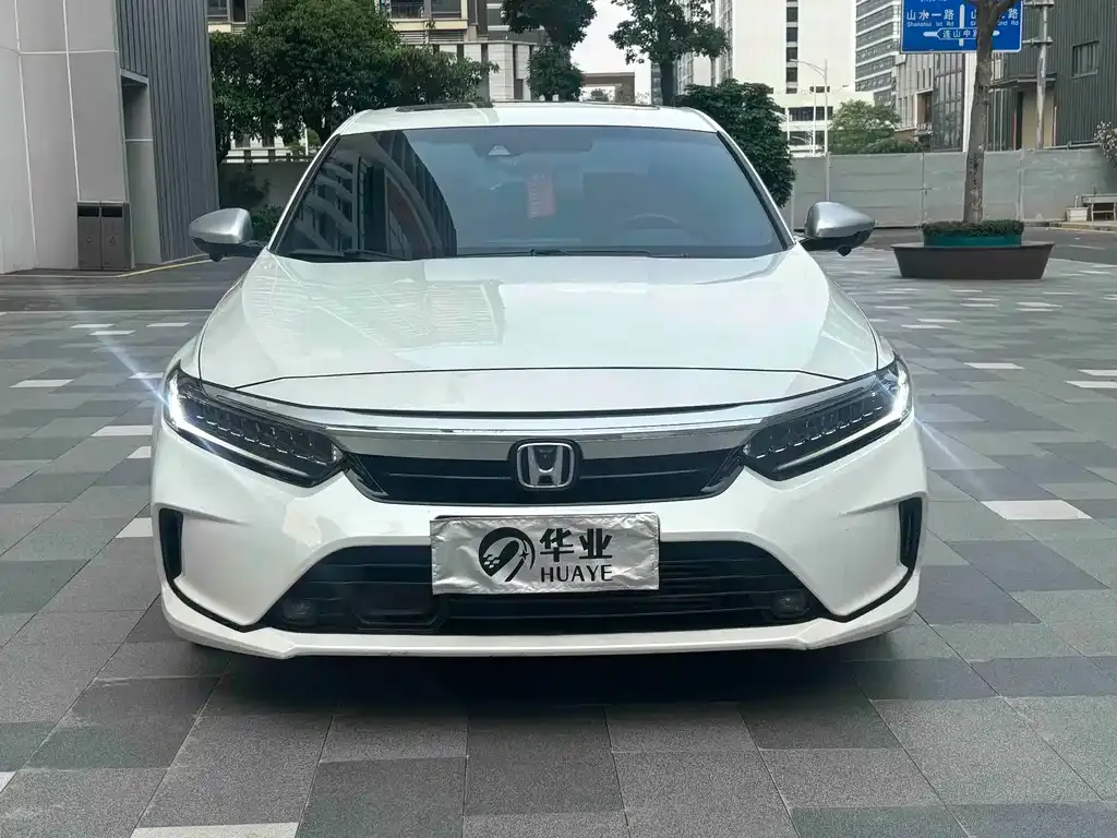 Honda Inspire — фото 6