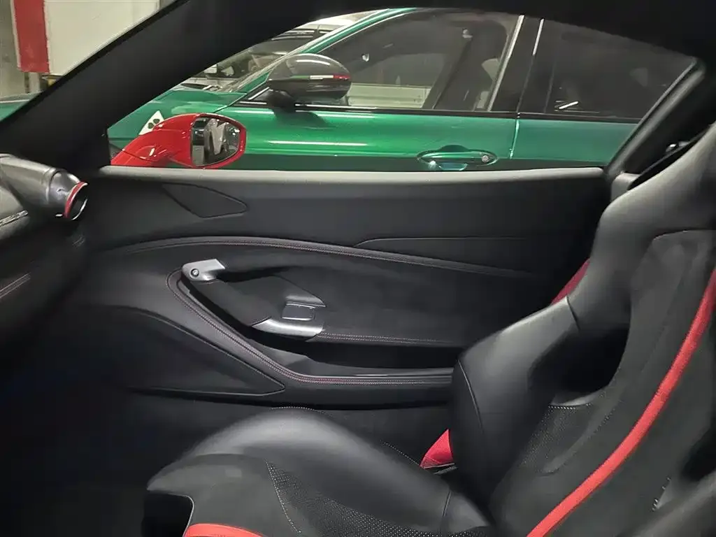 Ferrari F8 2022 из CN, фото 2