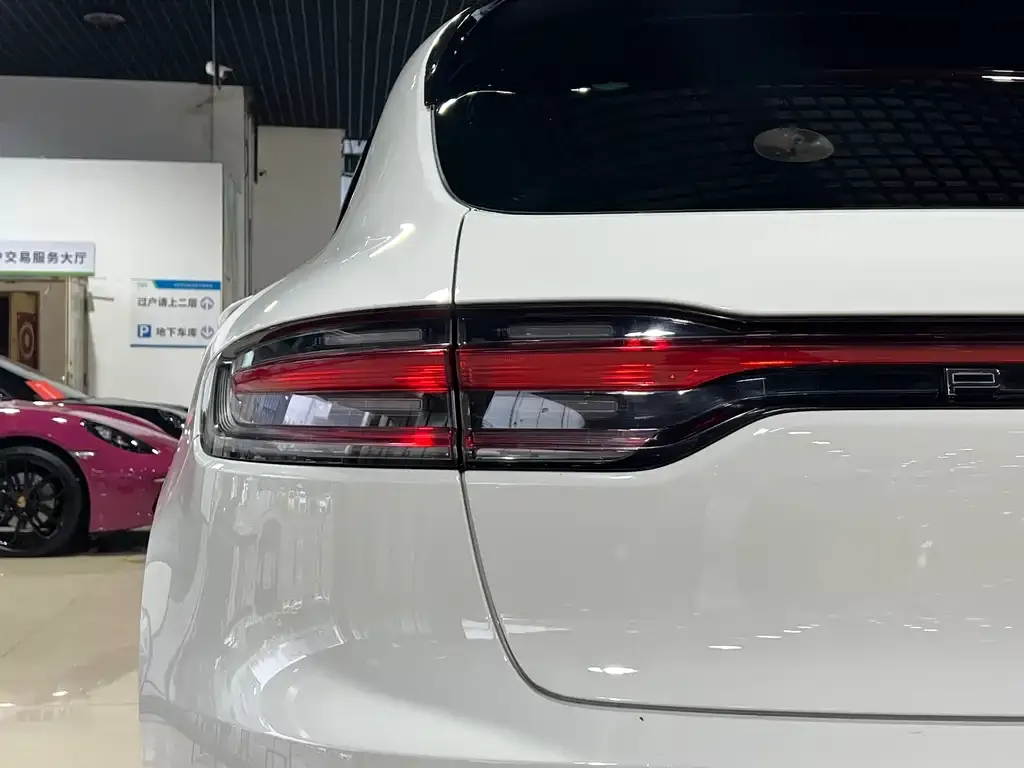 Porsche Macan 2023 из CN, фото 9