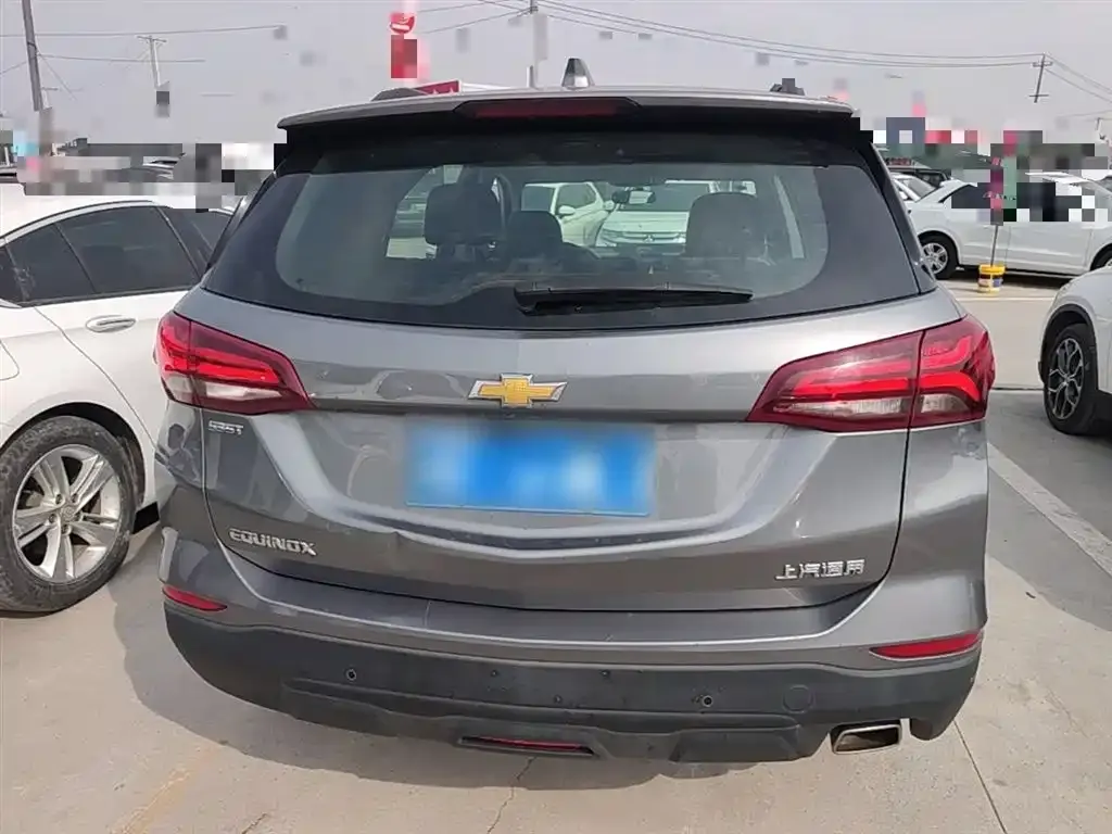 Chevrolet Equinox 2023 из CN, фото 3