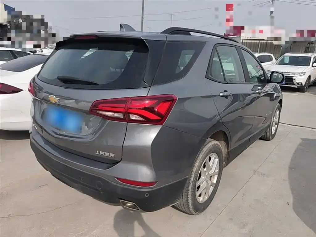 Chevrolet Equinox 2023 из CN, фото 5