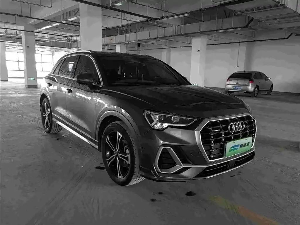 Audi Q3 — фото 6