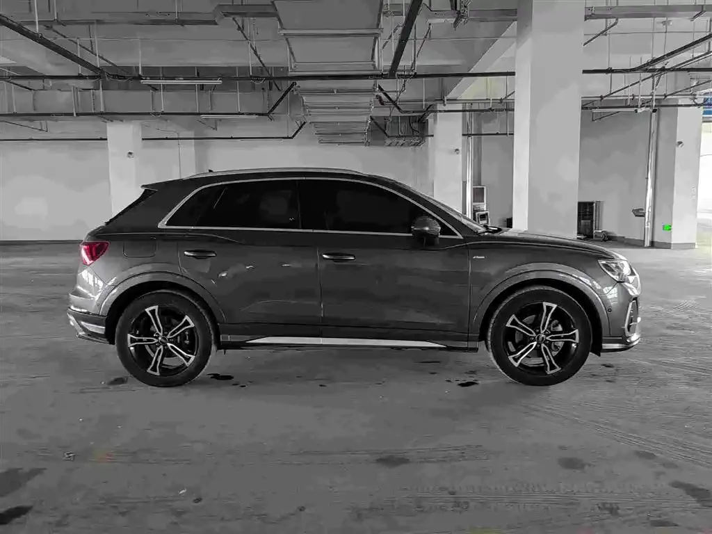 Audi Q3 — фото 4