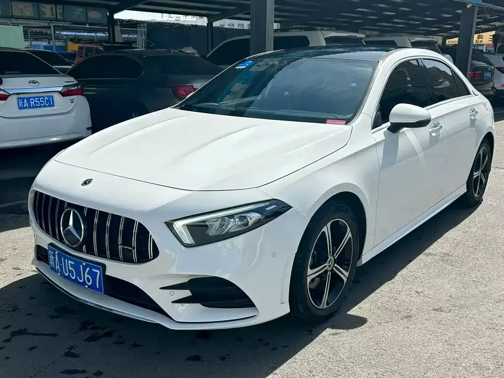 Mercedes-Benz A-Class — фото 1