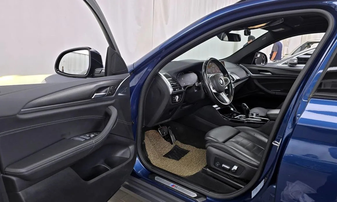 BMW X4 2021 из KR, фото 4