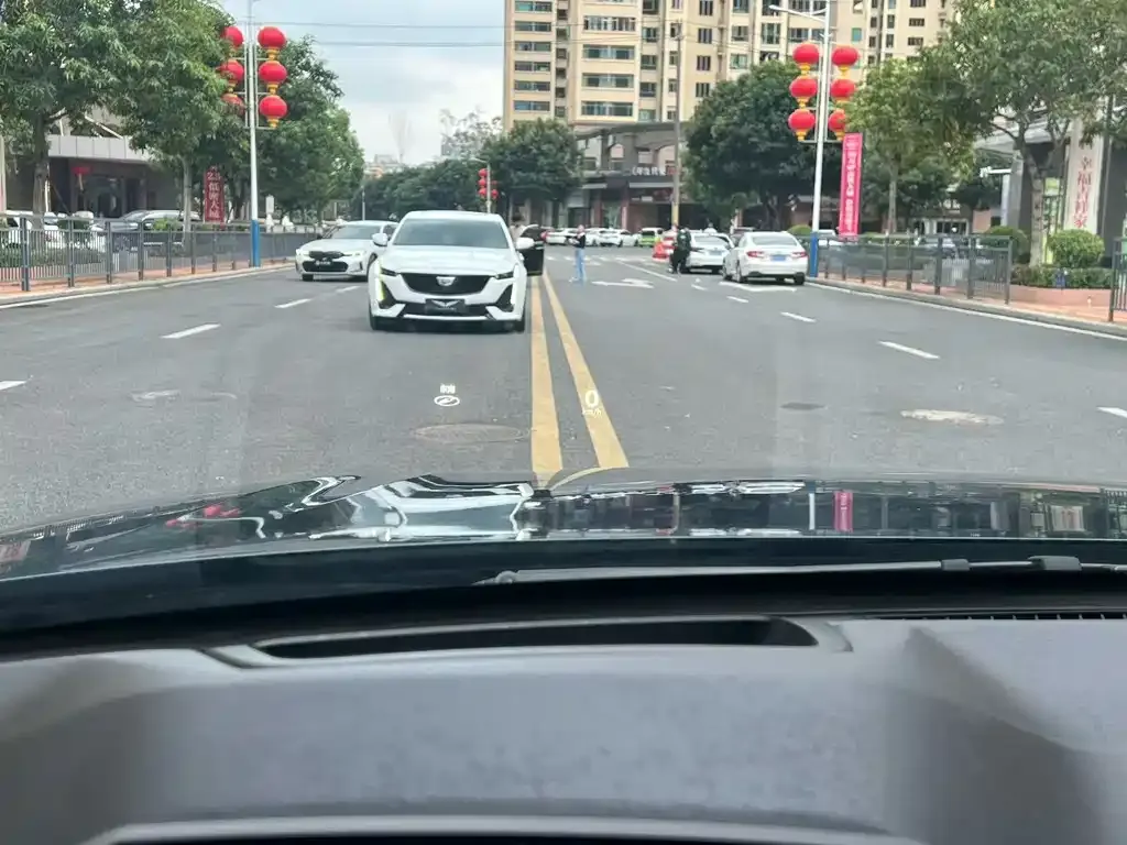 Honda Accord 2023 из CN, фото 3