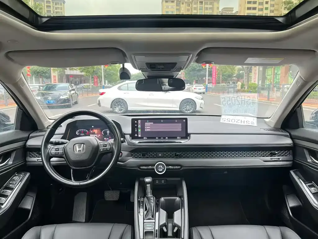 Honda Accord 2023 из CN, фото 2
