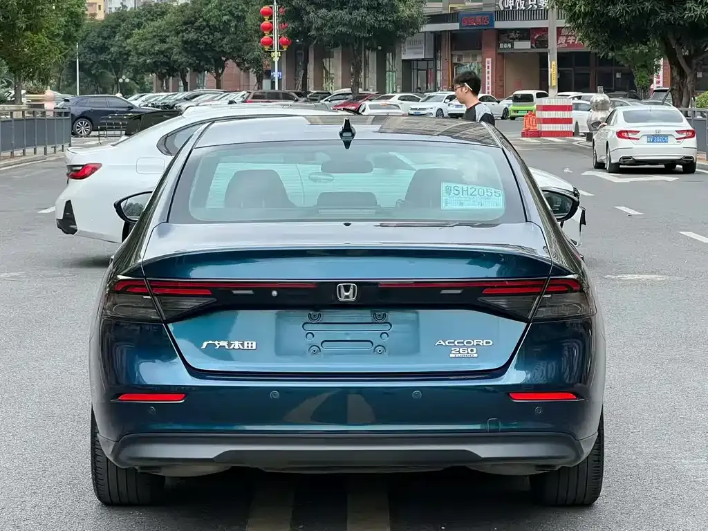 Honda Accord 2023 из CN, фото 6