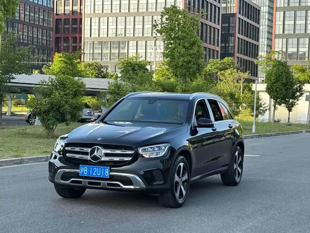 Mercedes-Benz GLC — фото 1