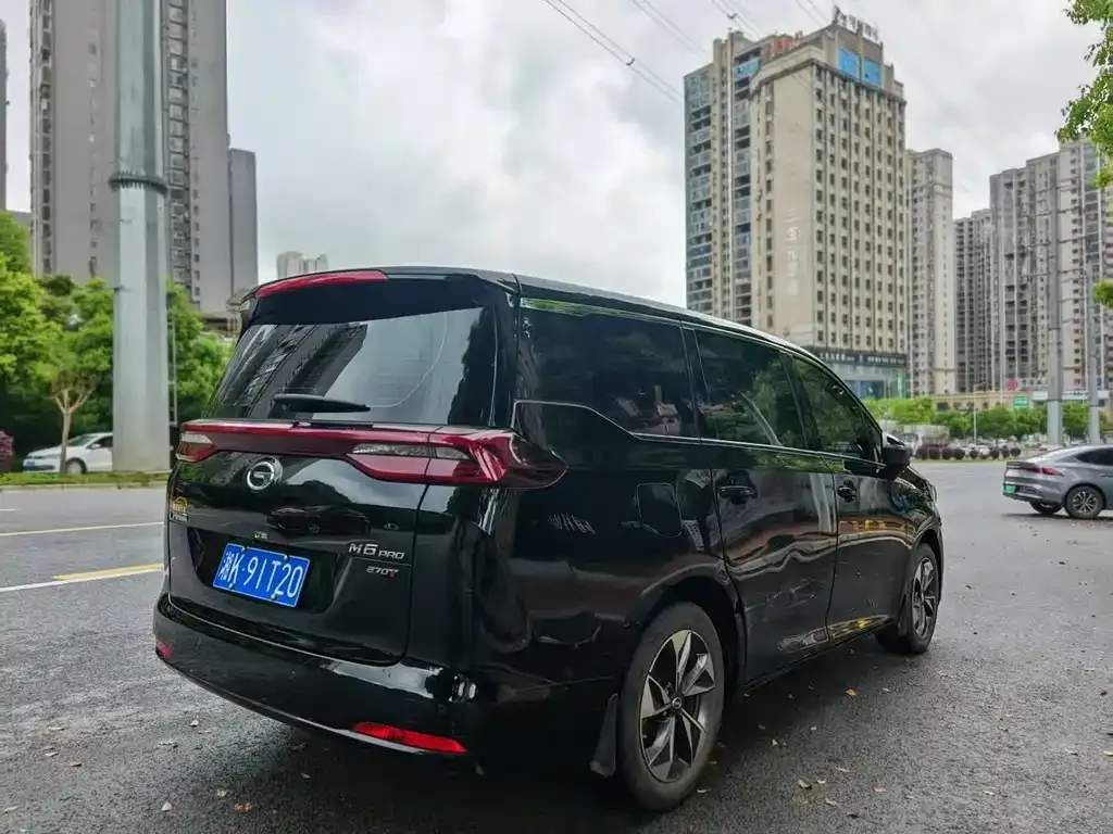 GAC Motor Trumpchi M6 — фото 10