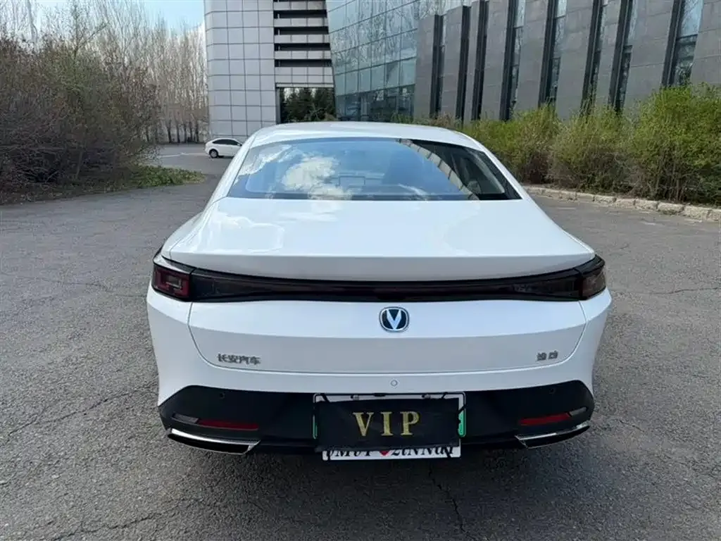 Changan Eado PHEV 2025 из CN, фото 9