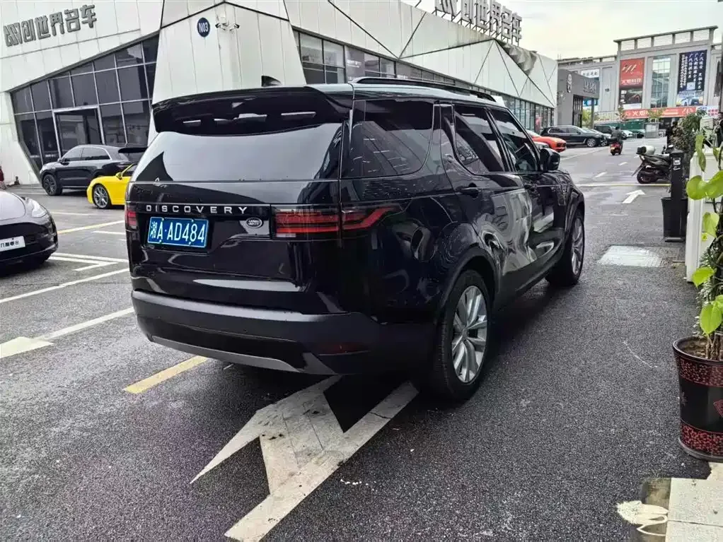 Land Rover Discovery — фото 10