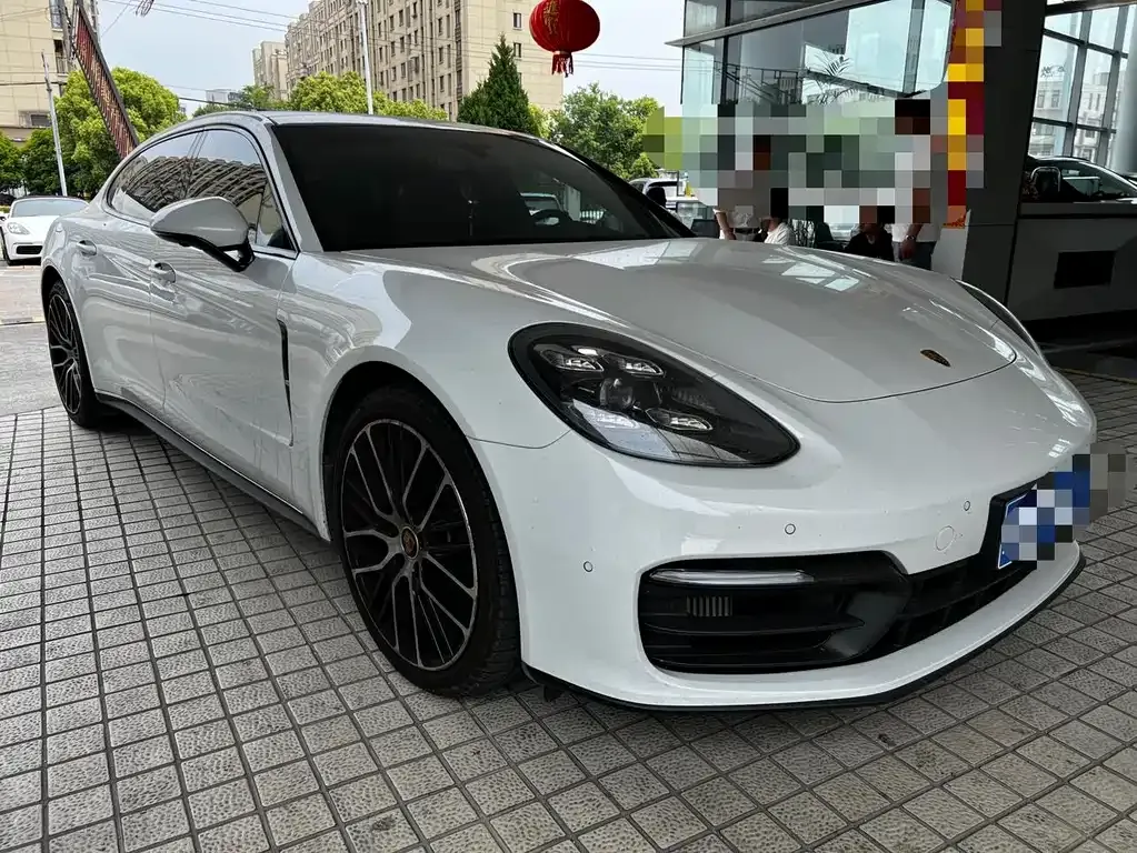 Porsche Panamera — фото 10