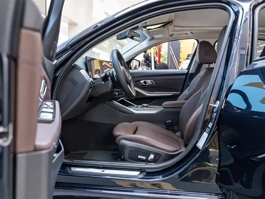 BMW 3 Series — фото 10