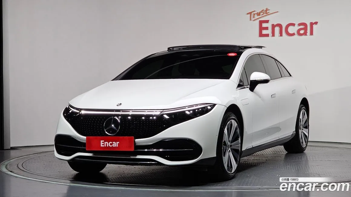 Mercedes-Benz EQS EQS350 1