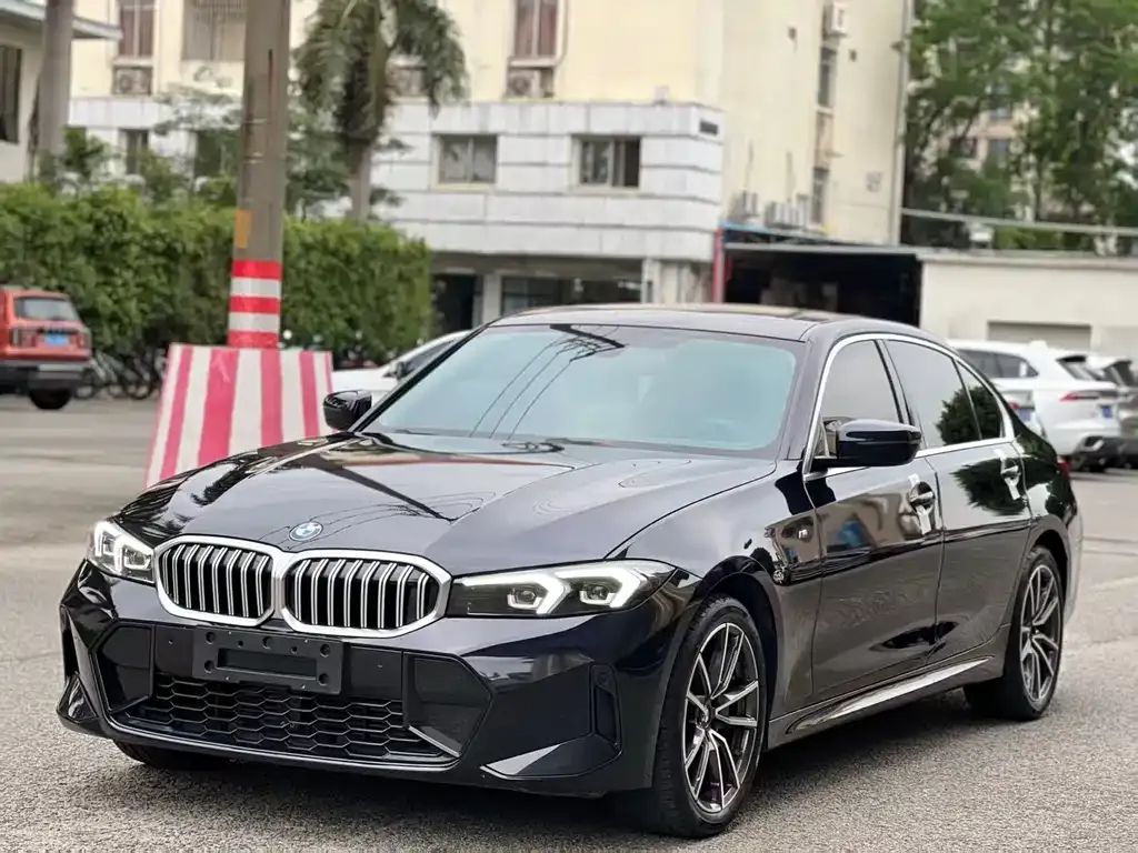 BMW 3 Series — фото 1