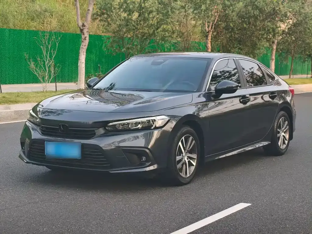 Honda Civic — фото 1