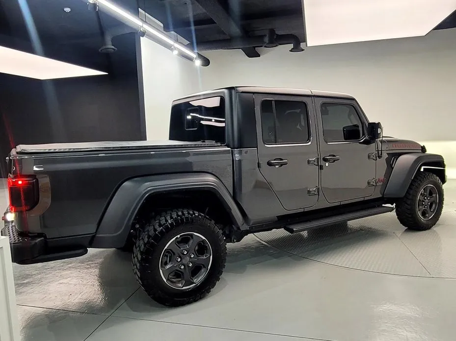 Jeep Gladiator 2023 из KR, фото 3
