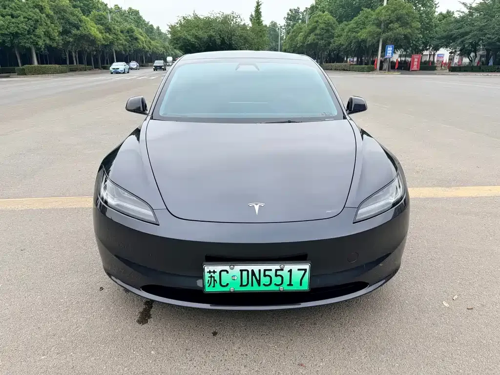 Tesla Model 3 — фото 5