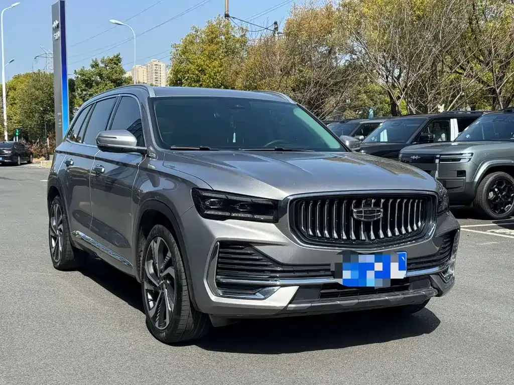 Geely Xingyue L — фото 10