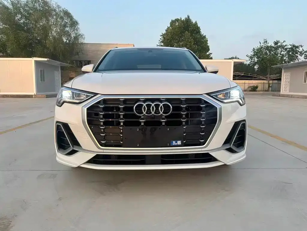 Audi Q3 — фото 5