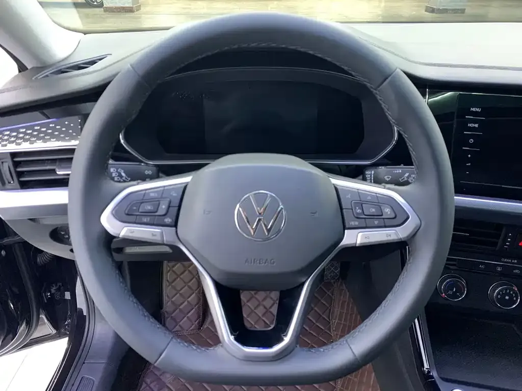 Volkswagen Passat — фото 3
