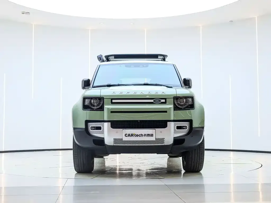 Land Rover Defender — фото 9