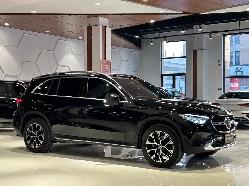 Mercedes-Benz GLC — фото 2