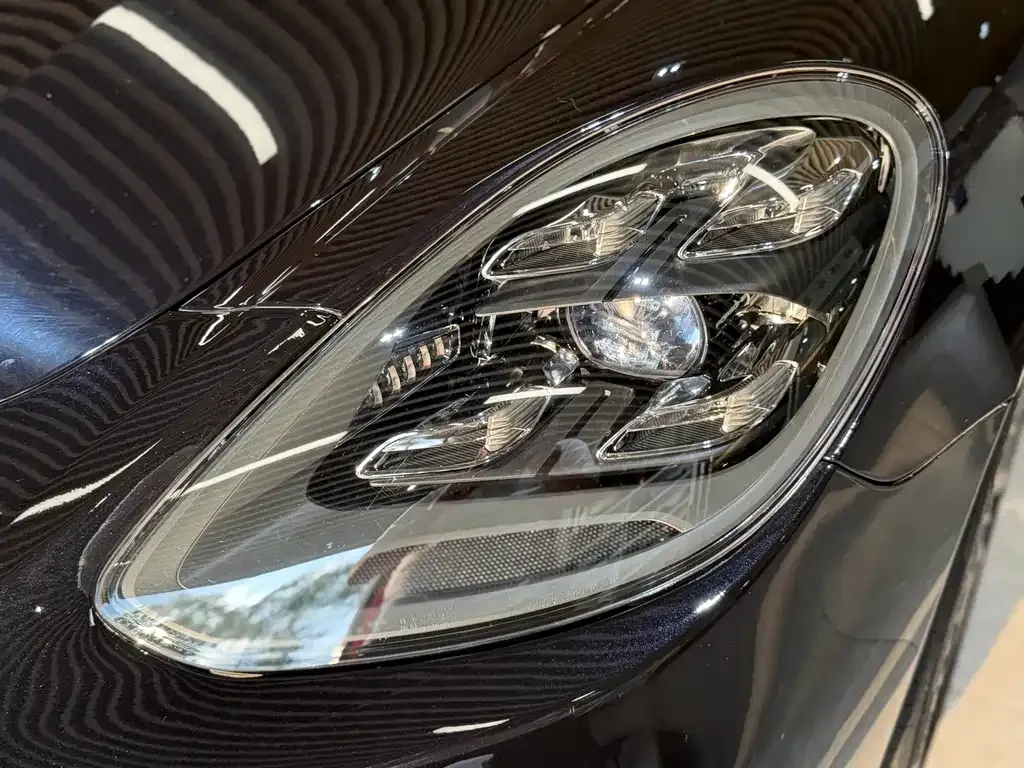Porsche Panamera — фото 10