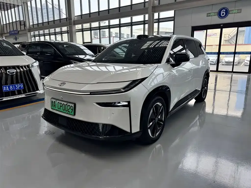 Toyota Platinum 3X