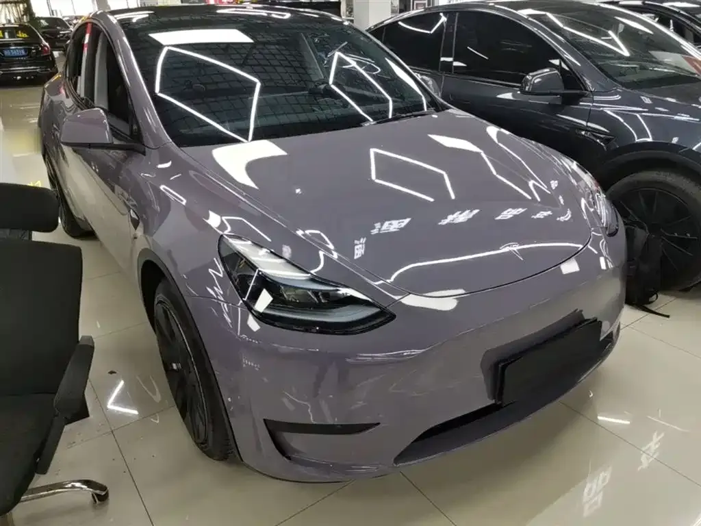 Tesla Model Y — фото 4