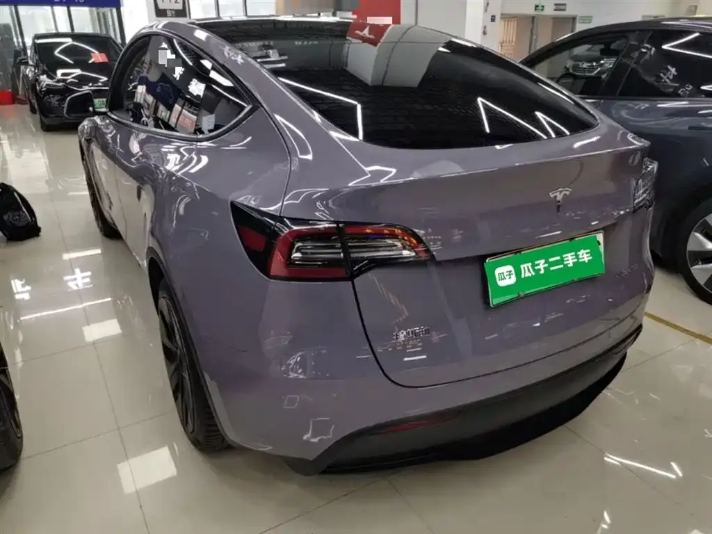 Tesla Model Y — фото 7